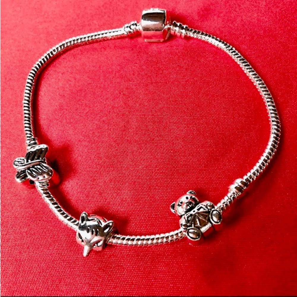 925 sterling silver Bracelet.3mm chain,barrel clasp,3 FREE charms of your choice